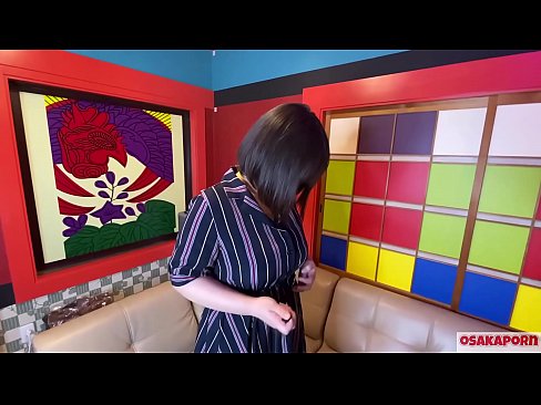 ❤️ Cutie Japanese nwere nnukwu nnụnnụ tit na-eji ihe ụmụaka egwuri egwu na-enwe mmekọahụ na-emetọ onwe ya ma nwee orgasm. Ọ na-ekwu na N'ajụjụ ọnụ banyere ya iberibe ahụmahụ. Nnukwu nnụnnụ tit na ọtụ ntutu na-asụ ude nke ukwuu. Osakaporn ❤️❌  na%ig.slowheat.top ❤